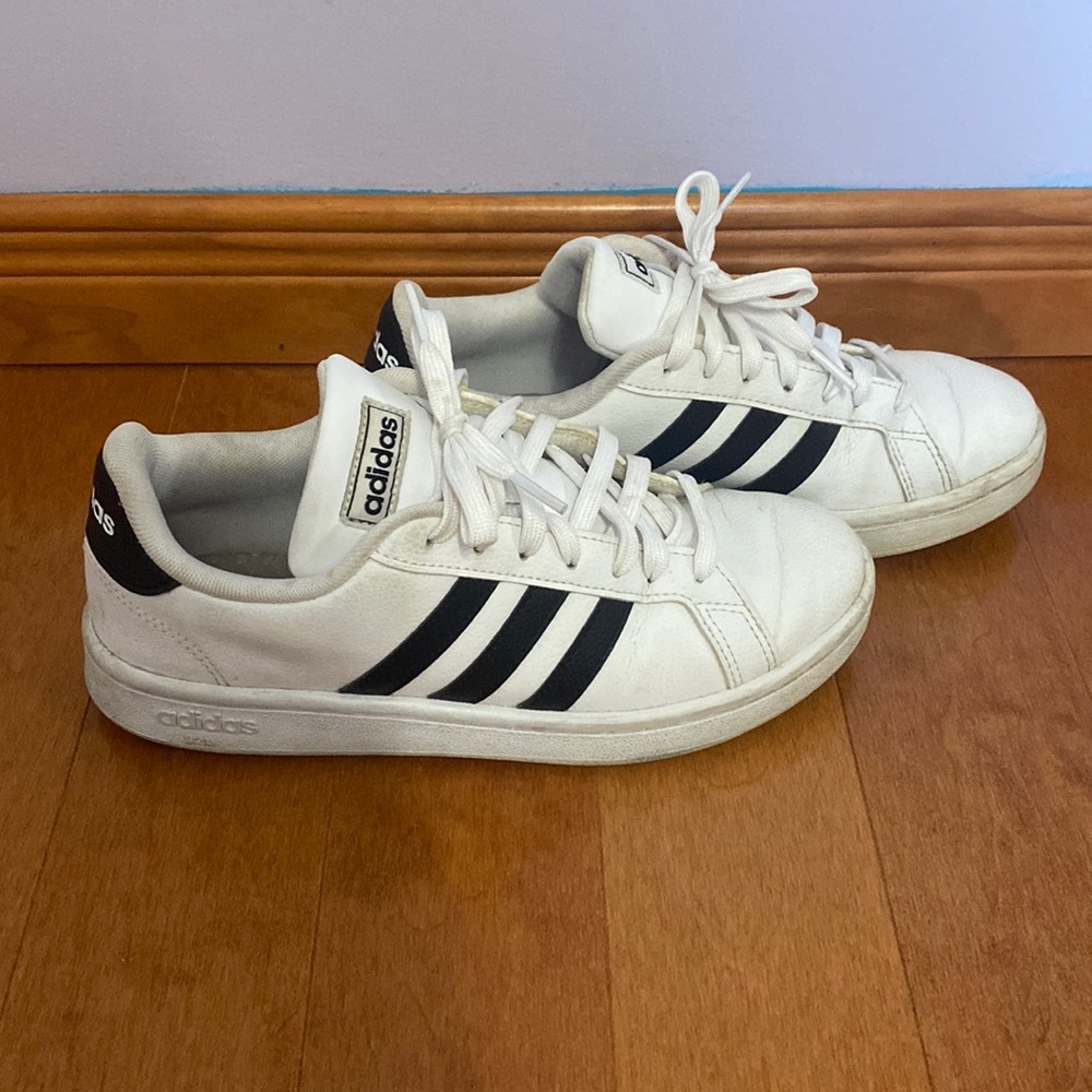 Adidas Women’s Grand Court